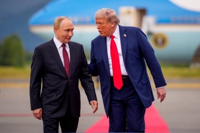 Ο Trump ανακοίνωσε προετοιμασίες για συνομιλία με τον Ρώσο Πρόεδρο Putin