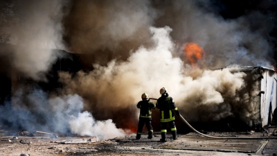 Πυρ και χάος στην Οδησσό: Το λιμάνι Yuzhny στις φλόγες από μπαράζ Geran - Η Ρωσία επέβαλε de facto ναυτικό αποκλεισμό