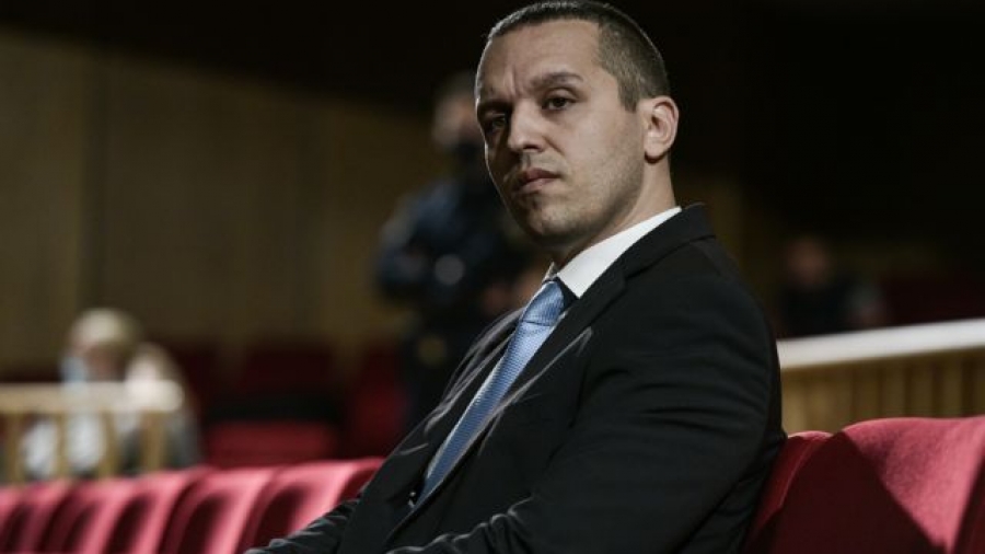 Μπλόκο στις... παρεμβάσεις Κασιδιάρη: Επιτρέπονται μόνο οι προσωπικές επικοινωνίες