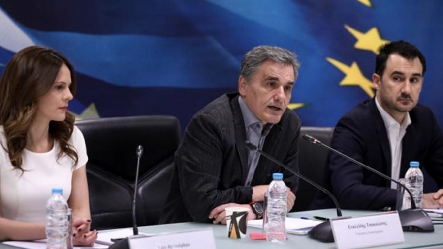 Τσακαλώτος, Αχτσιόγλου, Χαρίτσης: Η οικονομία χρειάζεται ουσιαστική στήριξη για να μην αποκτήσει η κρίση μόνιμα χαρακτηριστικά