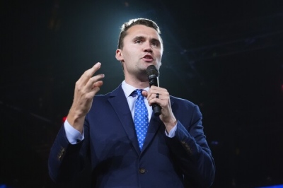 Time: Καταλύτης η δολοφονία του Charlie Kirk για περαιτέρω ριζοσπαστικοποίηση στις ΗΠΑ