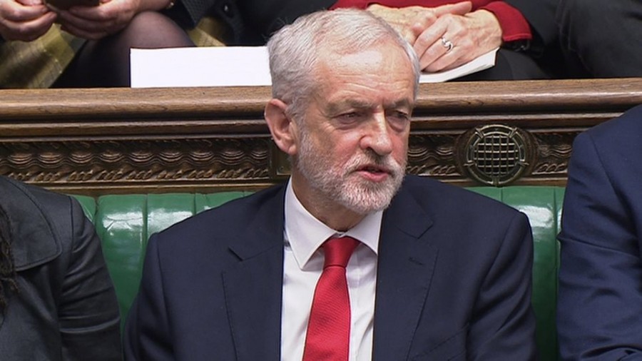 Βρετανία: Το Εργατικό Κόμμα θέτει σε αναστολή τον Corbyn με κατηγορίες για ρατσισμό