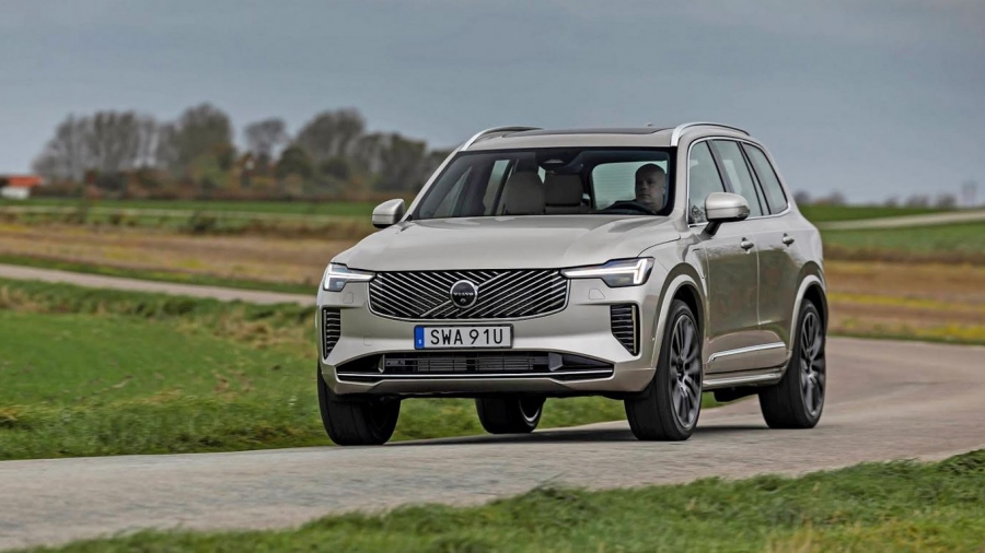 Νέο Volvo XC90: Έρχεται και τρίτη γενιά με θερμικούς κινητήρες