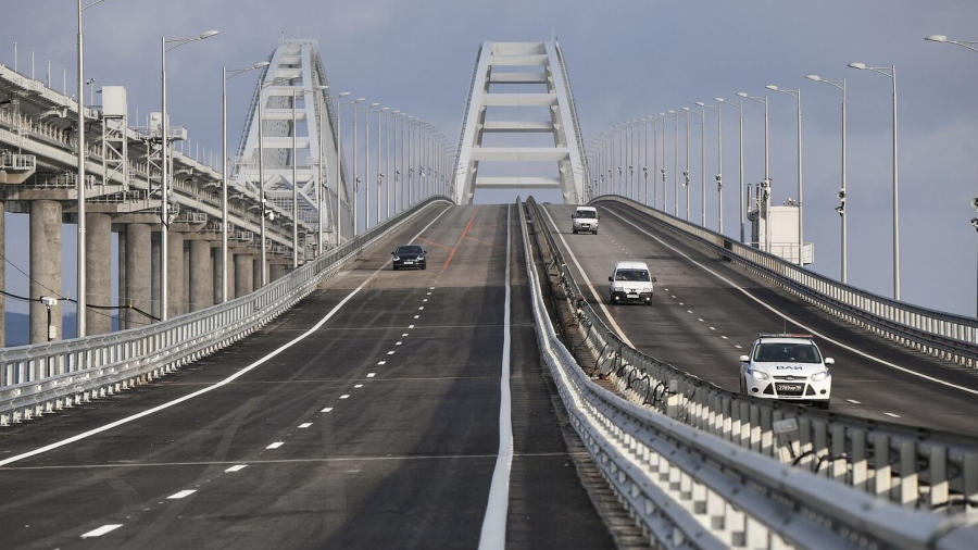 Προειδοποίηση από Dandykin (στρατιωτικός εμπειρογνώμονας): Οι Ουκρανοί θα χτυπήσουν με ATACMS τη γέφυρα της Κριμαίας