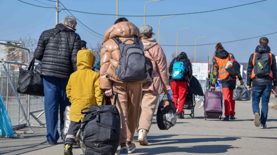 Βέλη του ΟΗΕ κατά της Ευρωπαϊκής Ένωσης για την προνομιακή μεταχείριση των Ουκρανών έναντι των υπόλοιπων μεταναστών