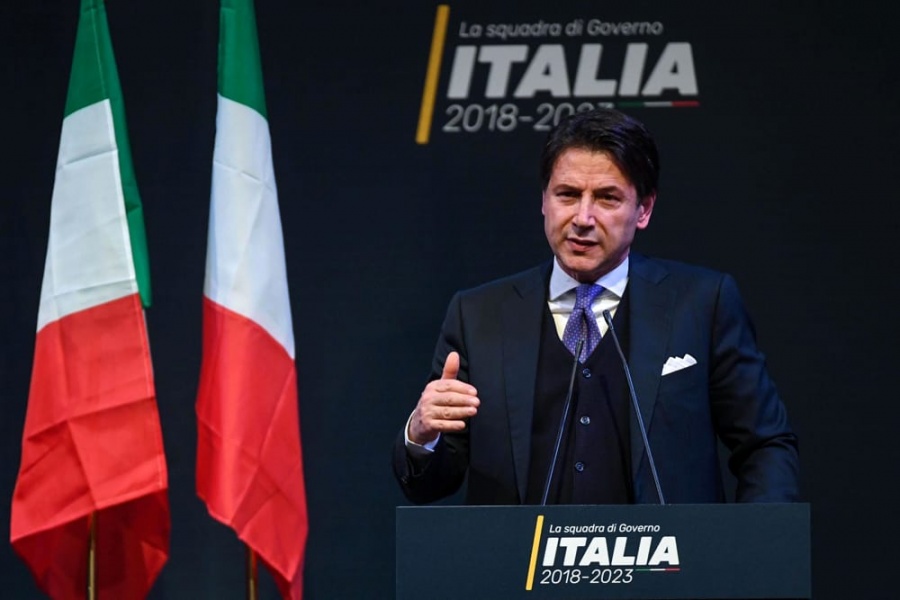 Με τον Macron (15/6) η πρώτη συνάντηση του Conte ως πρωθυπουργός της Ιταλίας