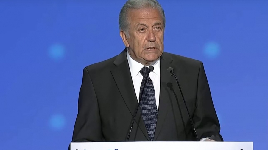 Συνέδριο ΝΔ - Αβραμόπουλος: Η Ελλάδα με την κυβέρνηση της Νέας Δημοκρατίας τα καταφέρνει