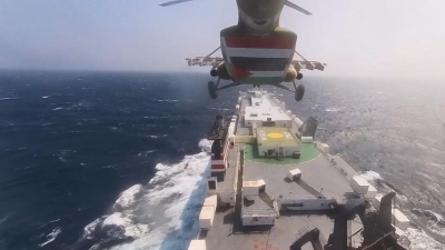 Oι δυνάμεις των ΗΠΑ κατέστρεψαν τρία πλωτά drones των Houthi στην Ερυθρά Θάλασσα