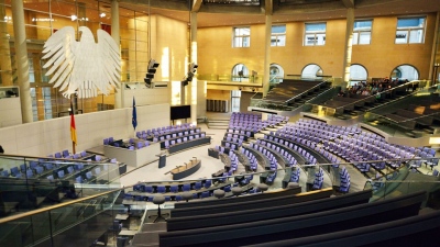 Συγκλονιστική σκευωρία - Το γερμανικό κατεστημένο παγιδεύει το AfD με στημένη «αντιρωσική» επιτροπή της Bundestag