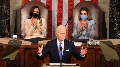 Biden στο Κογκρέσο: Η Αμερική είναι έτοιμη να απογειωθεί - Ώρα να πληρώσει το 1% των πιο πλούσιων