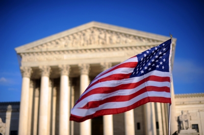 Ανώτατο Δικαστήριο HΠΑ κατά Biden: Ενστάσεις για τον υποχρεωτικό εμβολιασμό - Σοβαρά νομικά κωλύματα