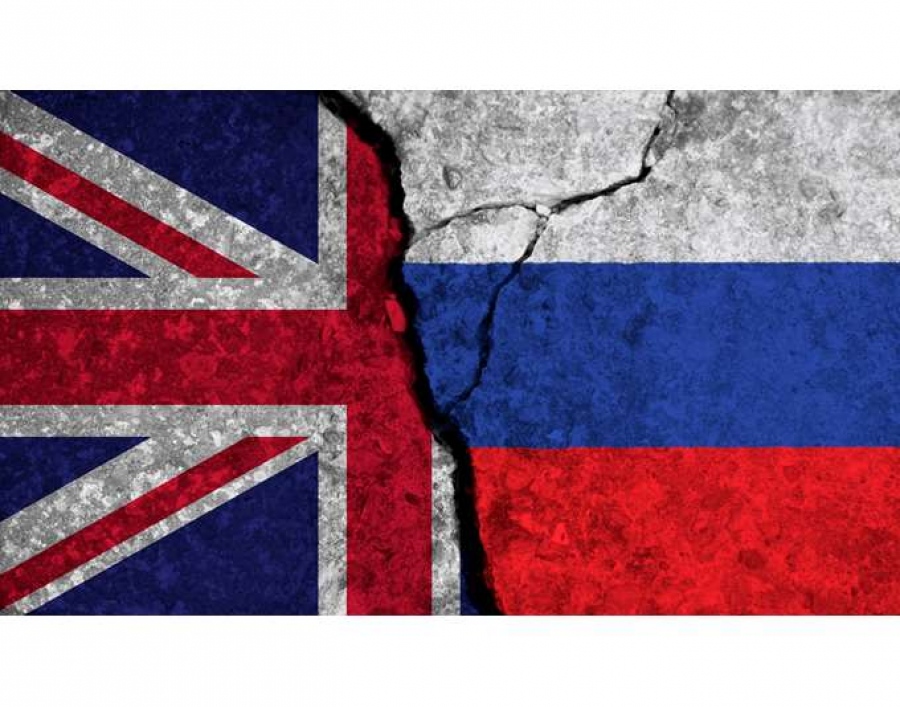 Ο Ρώσος πρεσβευτής συμβουλεύει το Ηνωμένο Βασίλειο να αφήσει στην άκρη κάθε σκέψη αντιπαράθεσης με τη Μόσχα
