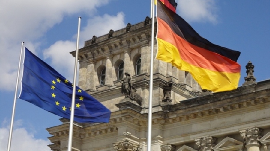 Η Γερμανία μειώνει τις εκδόσεις ομολόγων το 2024 - Σε 440 δισ. ευρώ από το ρεκόρ των 500 δισ. το 2023