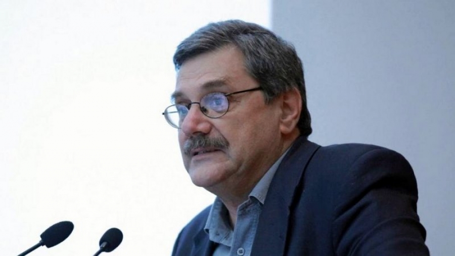 Παναγιωτόπουλος: Όσοι έκαναν την α’ δόση με AstraZeneca, να κάνουν και τη δεύτερη