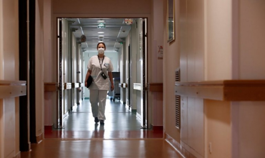 Γαλλία: Μειώνονται τα κρούσματα και οι ασθενείς με κορωνοϊό στα νοσοκομεία