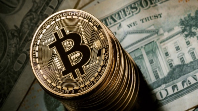 Χωρίς φρένα η πτώση του Bitcoin, κάτω από τις 83.000 δολ. - Χάθηκαν 964 εκατ. δολ.