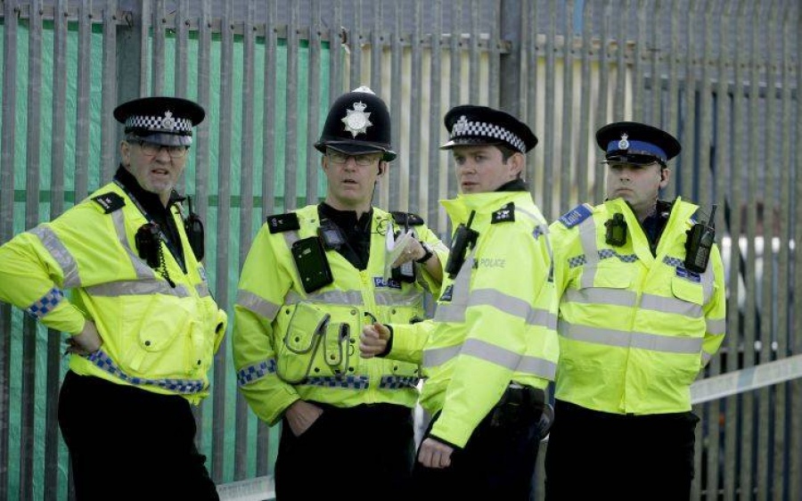 Συνελήφθη άνδρας στη Βρετανία με την υποψία ότι σχεδίαζε τρομοκρατικές επιθέσεις
