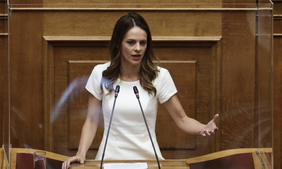 Αχτσιόγλου για πτωχευτικό κώδικα: Ο οφειλέτης χάνει και το σπίτι του και συνεχίζει να πληρώνει