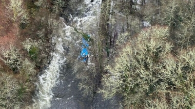 Ισπανία: Στους 6 οι νεκροί από την πτώση λεωφορείου σε ποτάμι στη Γαλικία - Υπέστη σοκ ο οδηγός