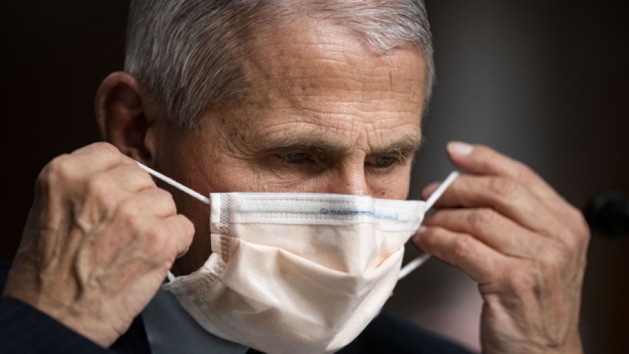 Fauci: Δεν θα αποτελέσει έκπληξη εάν η παραλλαγή Omicron βρίσκεται ήδη στις ΗΠΑ – Ζήτημα χρόνου η μετάδοση