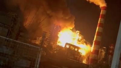 Πυρκαγιά στο διυλιστήριο του Volgograd μετά από επίθεση ουκρανικού drone