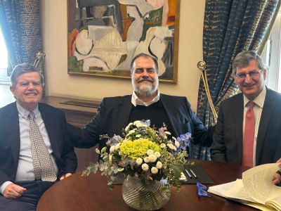 Ιστορικό γεγονός - Απόκτηση κτιρίου στην Αθήνα από το Οικουμενικό Πατριαρχείο με αρωγή Μαρτίνου, Πατέρα και Εθνικής Τράπεζας