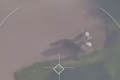 Εκρήξεις στην Ουκρανία: Καταστράφηκε ολοσχερώς μαχητικό Su-27 στο αεροδρόμιο Mirgorod - Χτύπημα ακριβείας από Iskander