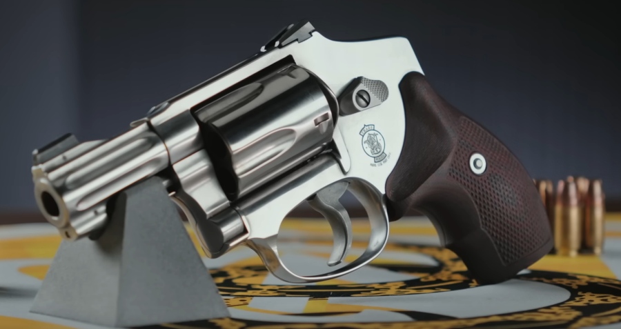 Smith & Wesson 940 “Centennial”, το περίστροφο συνεχίζει να εξελίσσεται