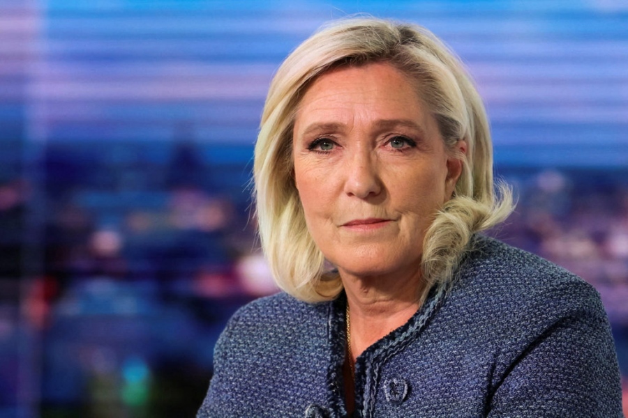 Καταπέλτης η Le Pen: Τριπλό φιάσκο για ΕΕ η εμπορική συμφωνία με ΗΠΑ - Οι γραφειοκράτες των Βρυξελλών εκχωρούν κυριαρχία