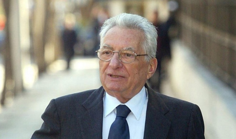 Πέθανε ο Πέτρος Μολυβιάτης, τρεις φορές υπουργός Εξωτερικών και πρόεδρος του Ιδρύματος «Κωνσταντίνος Καραμανλής»