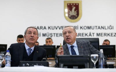 Akar (Τούρκος υπουργός Άμυνας): Η Ελλάδα με τις Navtex μας παρενοχλεί