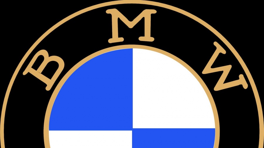 Μύθος πως το σήμα της BMW αναπαριστά μία έλικα αεροσκάφους!