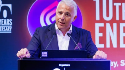 Β. Καραμούζης (Εθνική Τράπεζα): Ο αόρατος κίνδυνος που απειλεί τις επενδύσεις στις ΑΠΕ