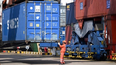 Πόλεμος, ακρίβεια και χάος: Οι επιχειρήσεις «βλέπουν» καταιγίδα – Το Hormuz πνίγει την παγκόσμια οικονομία