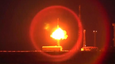 Σοκ από τα ουκρανικά ΜΜΕ: «Η Ρωσία χτύπησε με τον 2ο Oreshnik στο Lviv» - Δέος με 10 εκρήξεις από 6 κεφαλές (vid)