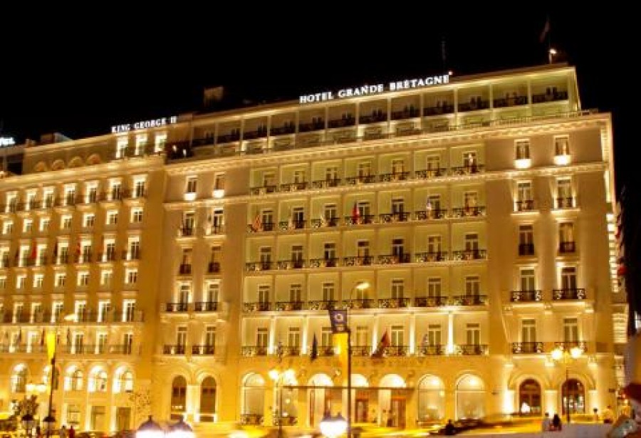 Aνοίγει στις 15 Ιουλίου το ξενοδοχείο Μεγάλη Βρετάνια μετά από 4 μήνες λόγω κορωνοϊού