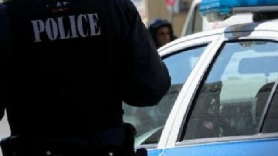 Κυψέλη: Ζημιές σε δύο οχήματα από εμπρηστική επίθεση σε εταιρία παροχής φυσικού αερίου – Έρευνες της ΕΛ.ΑΣ