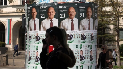 Η Βουλγαρία σε αχαρτογράφητα νερά με «καπετάνιο» τον Radev