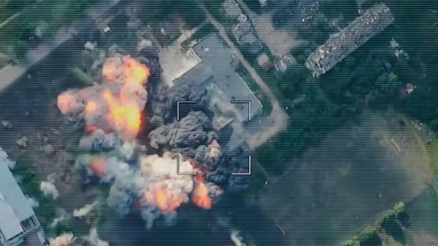 Ουκρανία: Βρήκαμε το αντίδοτο στον «πατέρα των βομβών» - Με AI και τείχος drones η αναχαίτιση των FABs