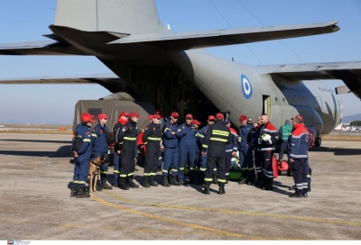 Επιστρέφει στην Ελευσίνα το C-130 με την ομάδα Ελλήνων διασωστών που πήγαινε στην Τουρκία λόγω βλάβης