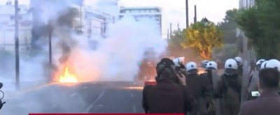 Επεισόδια στην αμερικανική πρεσβεία - Μολότοφ και ρήψη χημικών