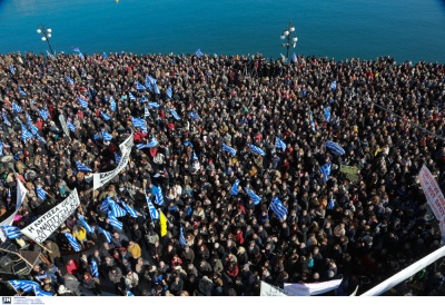 Ψήφισμα διαμαρτυρίας για το προσφυγικό από δημάρχους και περιφερειάρχη Β. Αιγαίου - Μηταράκης: Προχωράμε τον σχεδιασμό μας