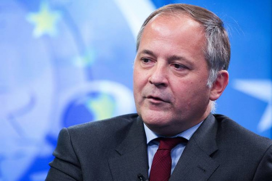 Coeure (EKT): Χωρίς μεταρρυθμίσεις οι αγορές δεν θα «καλωσορίσουν» την Ελλάδα