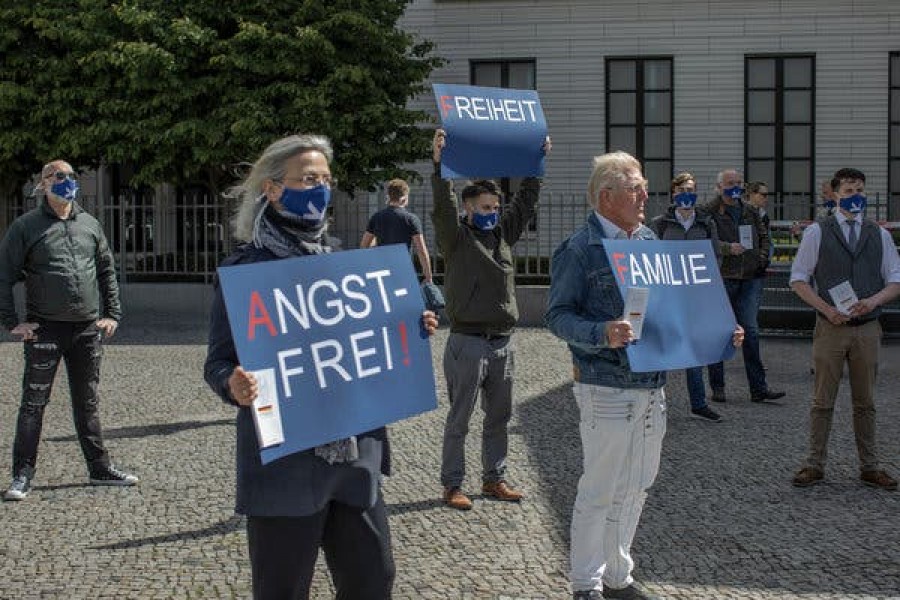 Διχασμένοι οι Γερμανοί επιστήμονες για τα νέα μέτρα περιορισμού των κρουσμάτων Covid-19