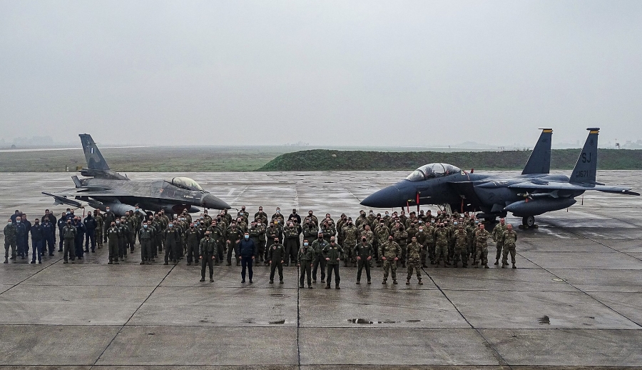 ΓΕΕΘΑ: Συνεκπαιδεύσεις μονάδων ελληνικών και αμερικανικών Ενόπλων Δυνάμεων