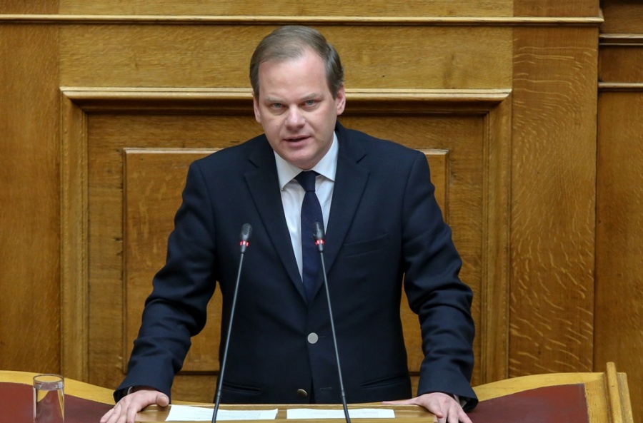 Καραμανλής (Υπ. Υποδομών): Δεν είμαι εδώ για να απαντάω σε εργολάβους