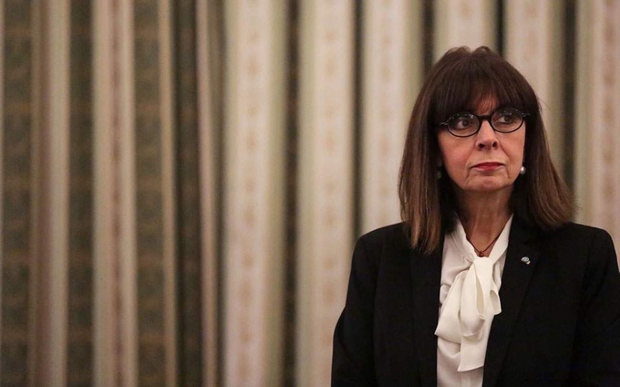 Σακελλαροπούλου (ΠτΔ): Απειλή για τις σύγχρονες Δημοκρατίες οι δυνάμεις του αναθεωρητισμού