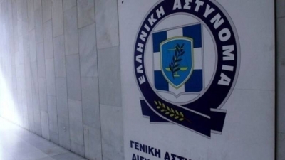 Αυξάνονται οι οργανικές θέσεις ανώτατων αξιωματικών στην Ελληνική Αστυνομία - Υπέγραψε το προεδρικό διάταγμα ο Τάκης Θεοδωρικάκος