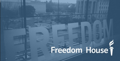 Freedom House: Η ελευθερία του Τύπου υποχωρεί παγκοσμίως – Επιδείνωση στις ΗΠΑ
