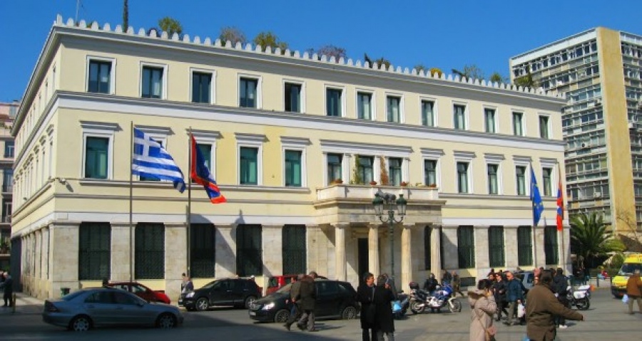 Τα δεδομένα για τον Δήμο Αθηναίων: Ο παντοδύναμος, ο ακαδημαϊκός και η ... αναγκαστική αλλαγή